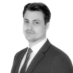 Benjamin_Mueller_Headshot